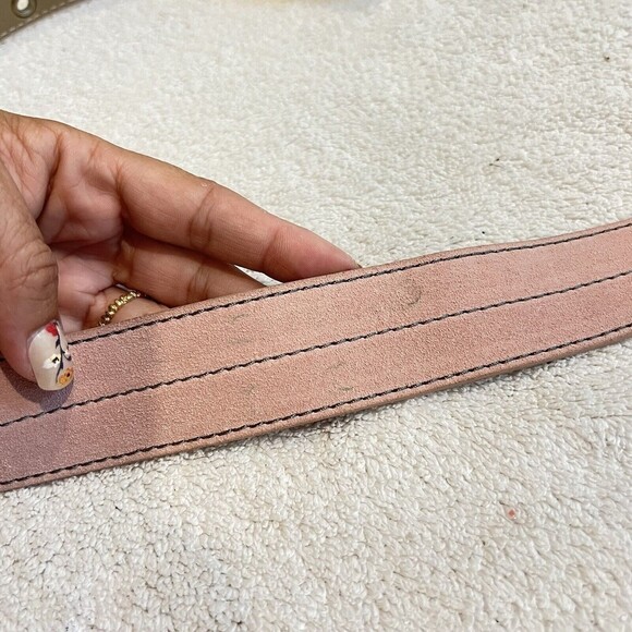 Urban Outfitters Women’s Pink Belt Double Grommet Small Calf Hair Leather Barbie - Picture 4 of 6